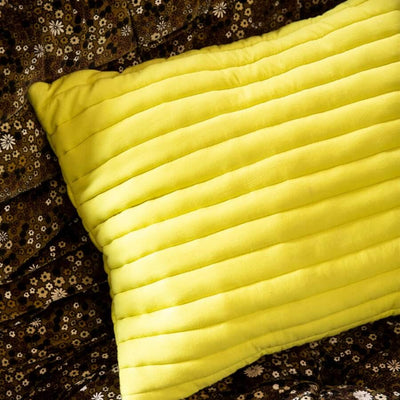 Quilted cushion yellow (50x60) - House of Orange