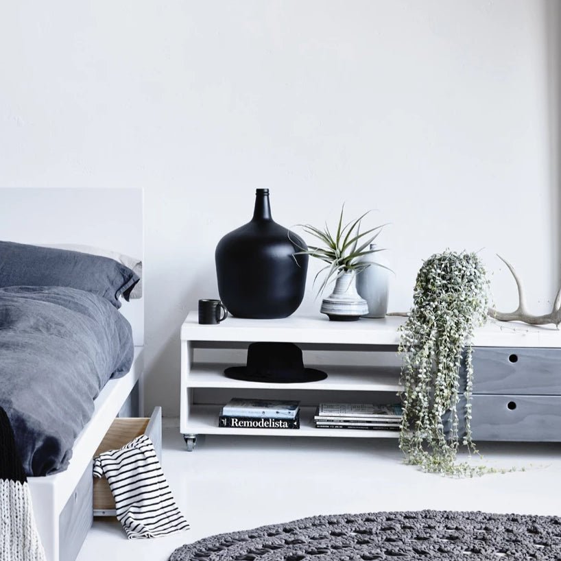 Charlie TV Unit - House of Orange