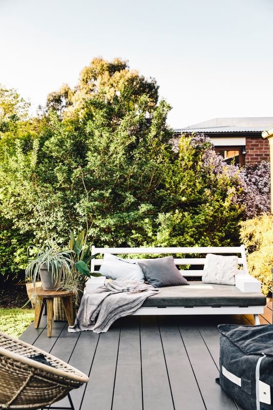 Mia Outdoor and Indoor Day Bed - House of Orange