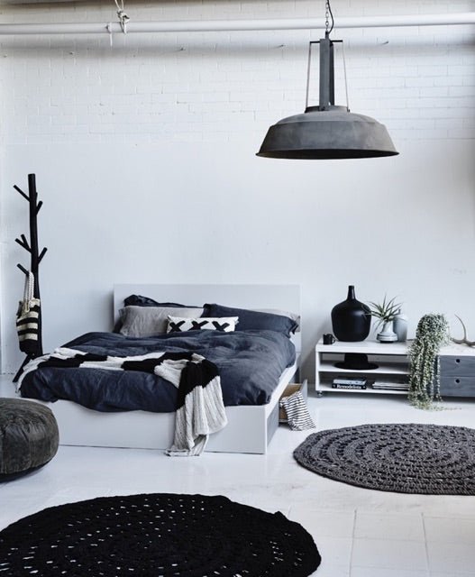 Gus Bed with storage - House of Orange