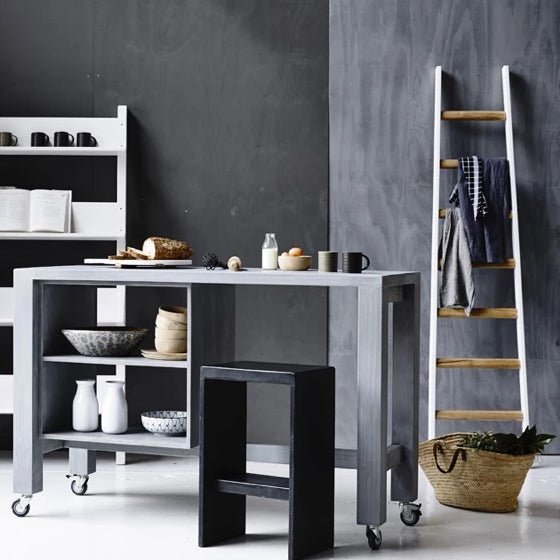 Albert Bar Stool - House of Orange