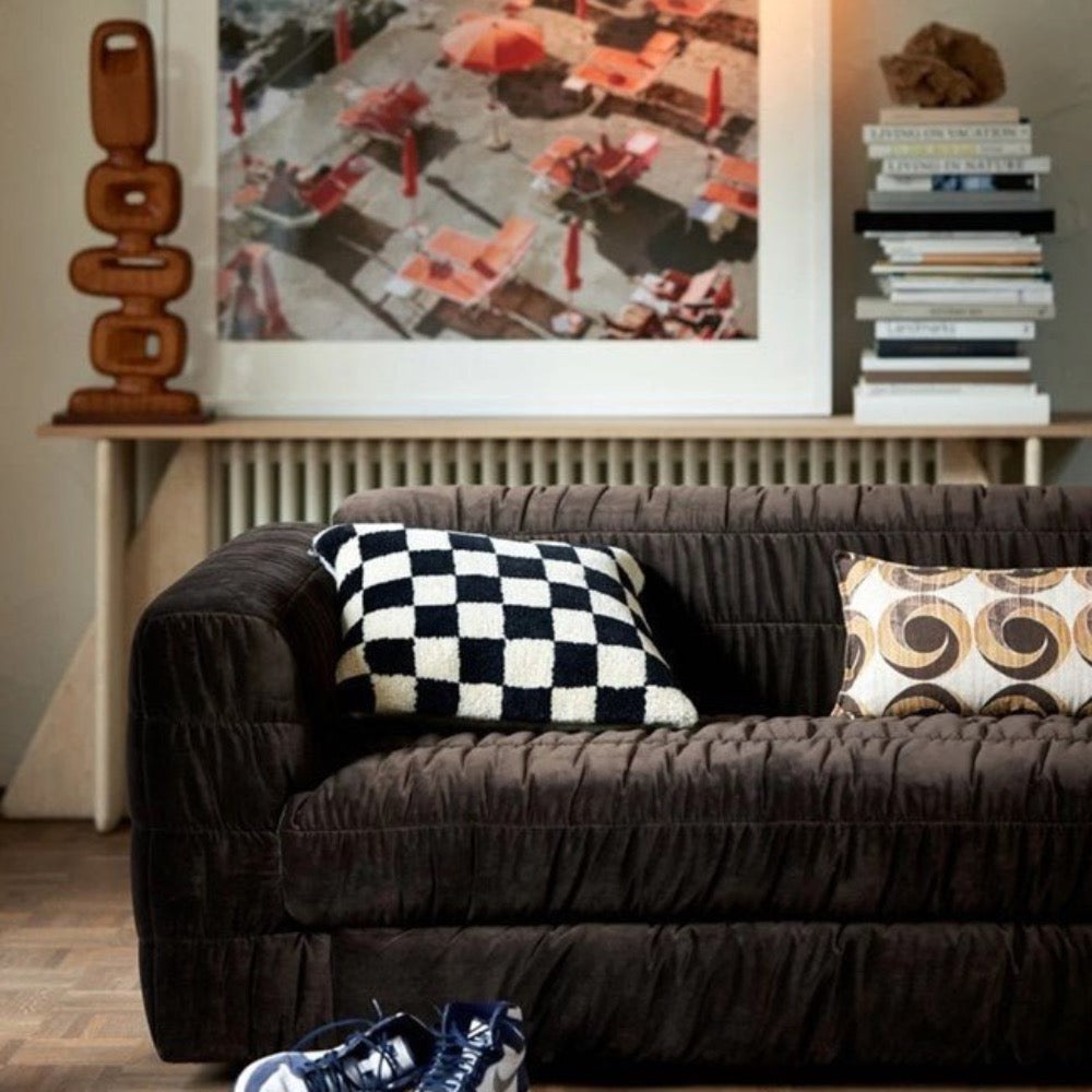 Club Couch: Royal Velvet, Espresso - House of Orange